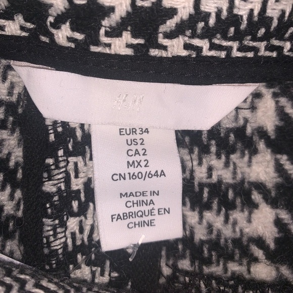 NWT Tweed Houndstooth Plaid High Waist Coquette Dress Shorts Black White H&M 2 - Picture 8 of 14